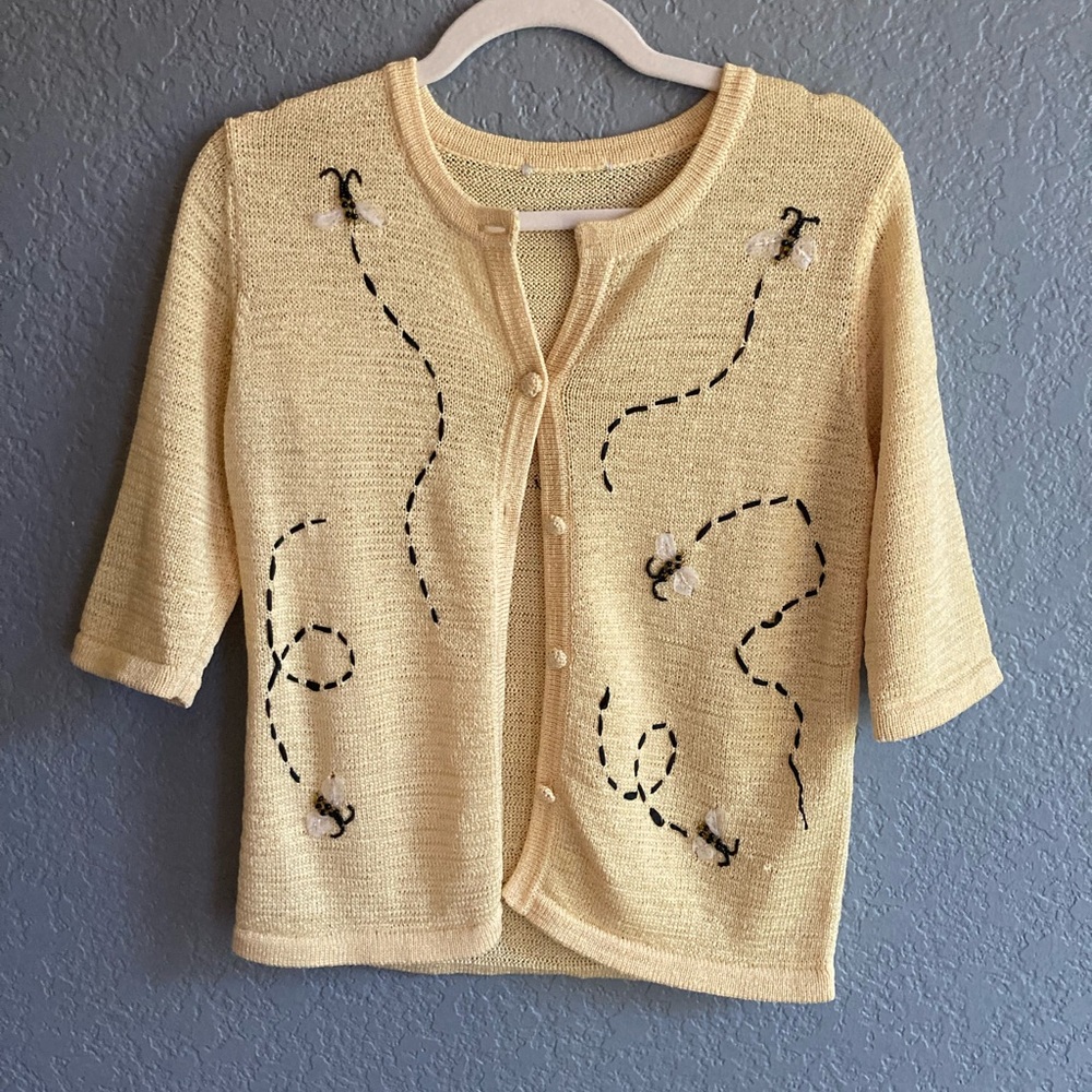 Precious yellow bumble bee cardigan